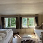 Domek alpejski Authentic Norwegian For 8 With Fireplaces & Modern Comfort Near Slopes *