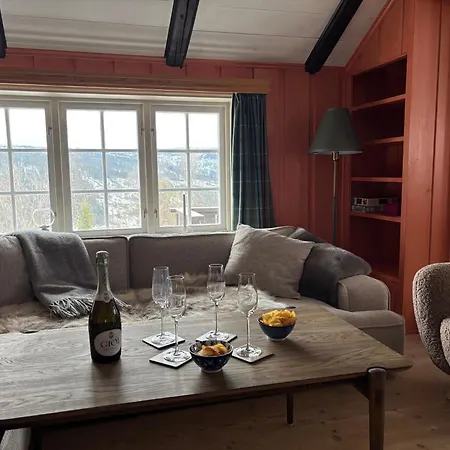Domek alpejski Geilo, Two Cabins, Silence, Nature, Skiing And Summer Sports *