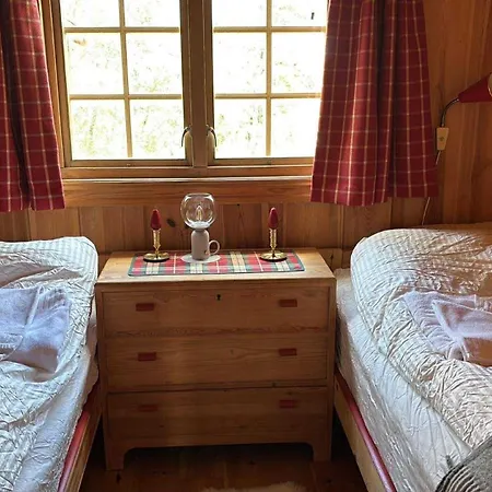 Σαλέ Authentic Norwegian For 8 With Fireplaces & Modern Comfort Near Slopes *