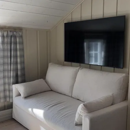Σαλέ Authentic Norwegian For 8 With Fireplaces & Modern Comfort Near Slopes