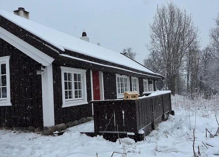 בקתה Authentic Norwegian For 8 With Fireplaces & Modern Comfort Near Slopes *