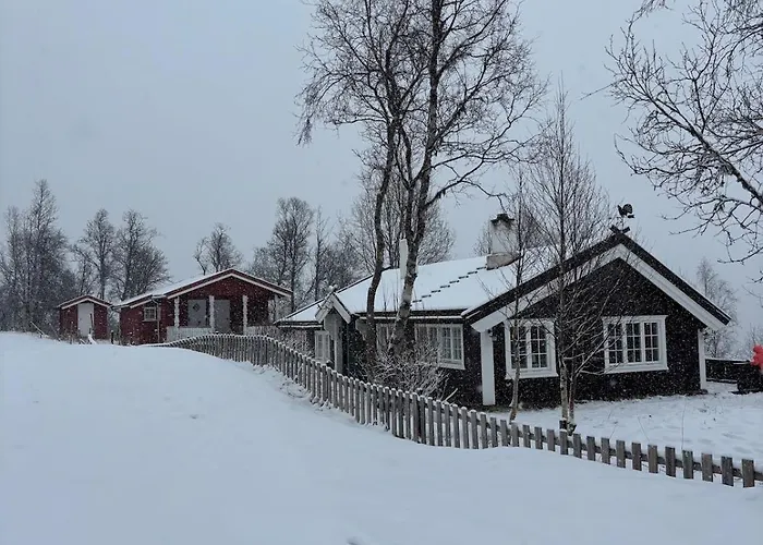 Authentic Norwegian For 8 With Fireplaces & Modern Comfort Near Slopes בקתה *