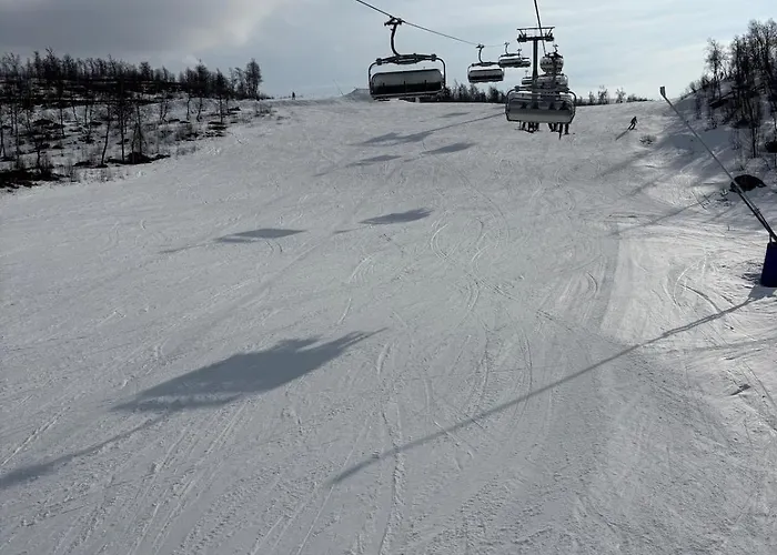 בקתה Authentic Norwegian For 8 With Fireplaces & Modern Comfort Near Slopes *