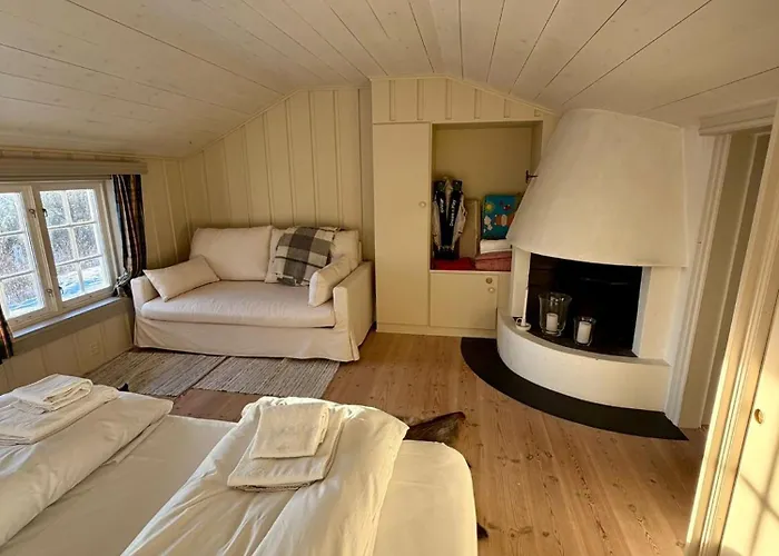 בקתה Authentic Norwegian For 8 With Fireplaces & Modern Comfort Near Slopes *